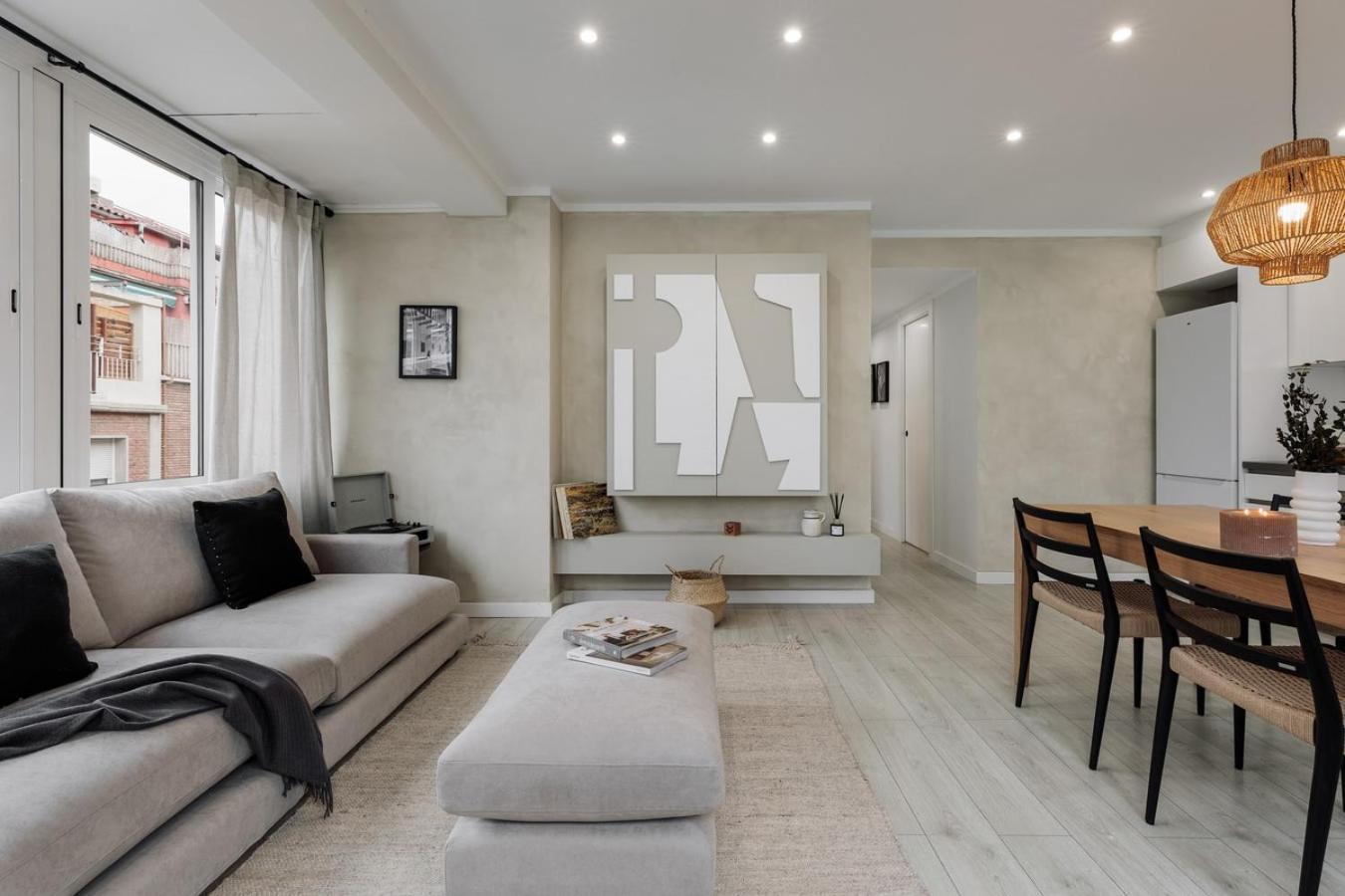 Rasa - 2 Bedroom In Sant Gervasy Barcelona